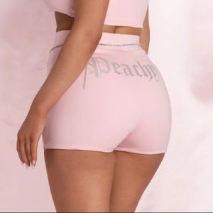 Y2K PEACHY SHORTS - “MOLLY” ✨🦋